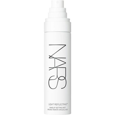 Nars Light Reflecting Setting Mist Spray fijador de maquillaje difumina las imperfecciones prolonga y mejora tu look de maquillaje 90 ml