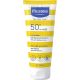 Mustela Leche Solar Muy Alta Protección Spf 50+ Leche solar no grasa ni pegajosa resistente al agua y a la arena ofrece una protección muy alta
