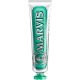 Marvis Classic Strong Mint Dentifríco Pasta de dientes antiplaca rica y cremosa ofrece una sensación intensa con sabor a menta 85 ml
