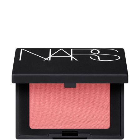 Nars Powder Blush Mini Colorete con color de alto impacto ofrece sensación cómoda y ligera que dura hasta 16 horas