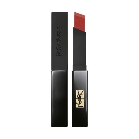 Yves Saint Laurent The Slim Velvet Radical Barra de labios con un velo de color aterciopelado de alta cobertura y color intenso