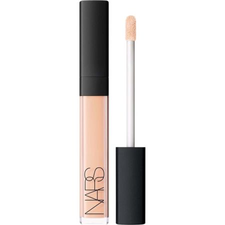 Nars Radiant Creamy Concealer Corrector líquido oculta imperfecciones reduce las líneas de expresión y signos de fatiga ofreciendo acabado luminoso