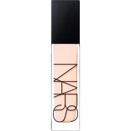 Nars Natural Radiant Longwear Foundation Base de maquillaje ligera y radiante para acabado radiante y duradero 16 horas