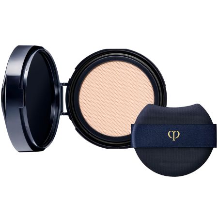 Clé De Peau Beauté Radiant Cushion Foundation Natural Recarga Base maquillaje proporciona luminosidad de aspecto natural y una sensación de flexibilidad