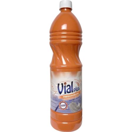 Vialplus Fregasuelos Concentrado Naranja Fregasuelos concentrado limpia y perfuma tu hogar 1500 ml