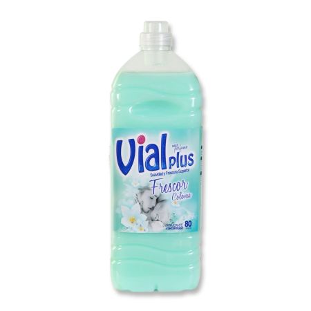 Vialplus Frescor Colonia Suavizante Concentrado Suavizante concentrado ofrece suavidad y fescura 80 lavados 2000 ml