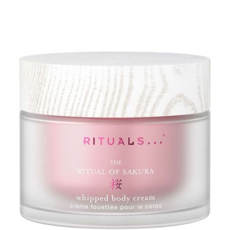 Rituals The Ritual Of Sakura Whipped Body Cream Crema corporal hidratante de textura batida y no grasa ofrece piel suave con aroma a flor de cerezo y leche de arroz